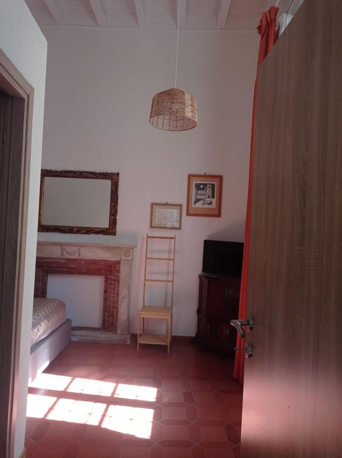 Pergola House 3*