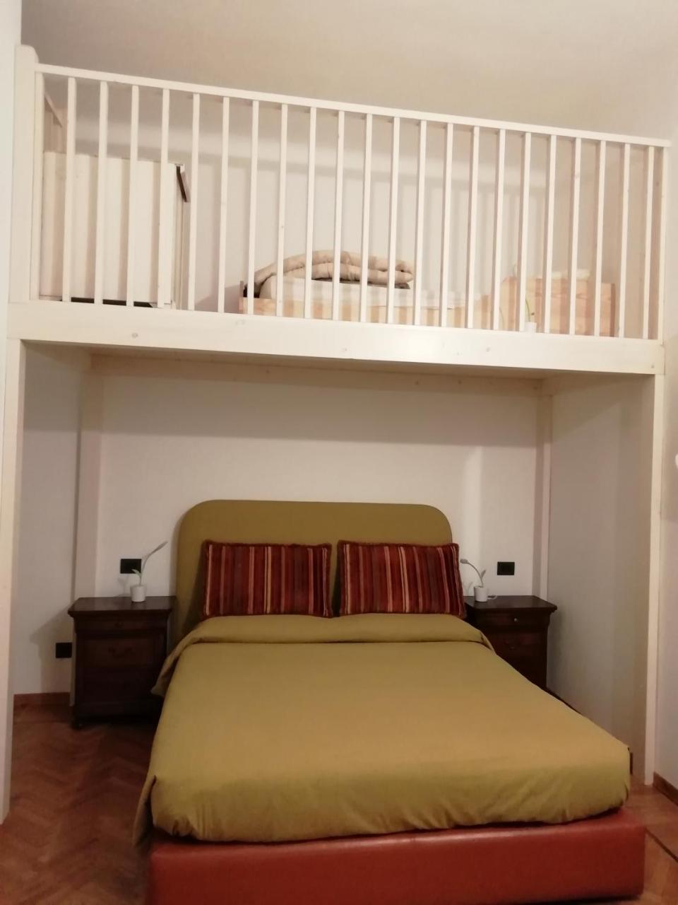 Pergola House 3* Lucca